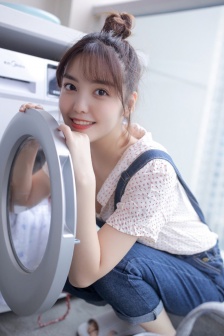 少妇饥渴XXHDⅩXXOOO